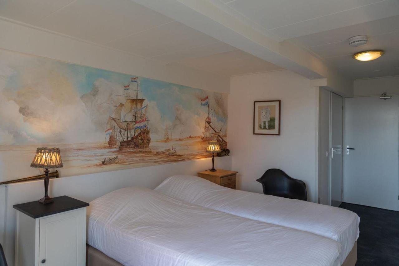 Hotel-Restaurant Loodsmans Welvaren Bv Den Hoorn  Kültér fotó