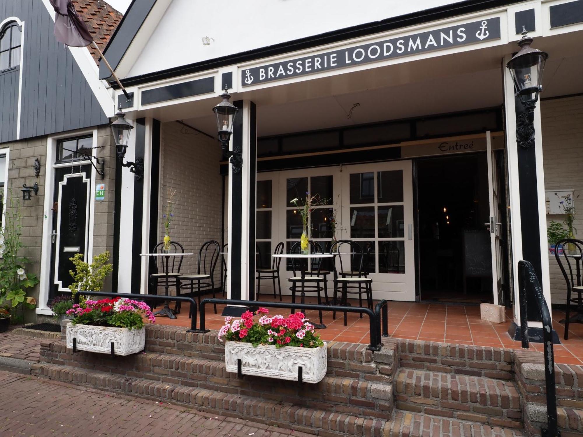 Hotel-Restaurant Loodsmans Welvaren Bv Den Hoorn  Kültér fotó